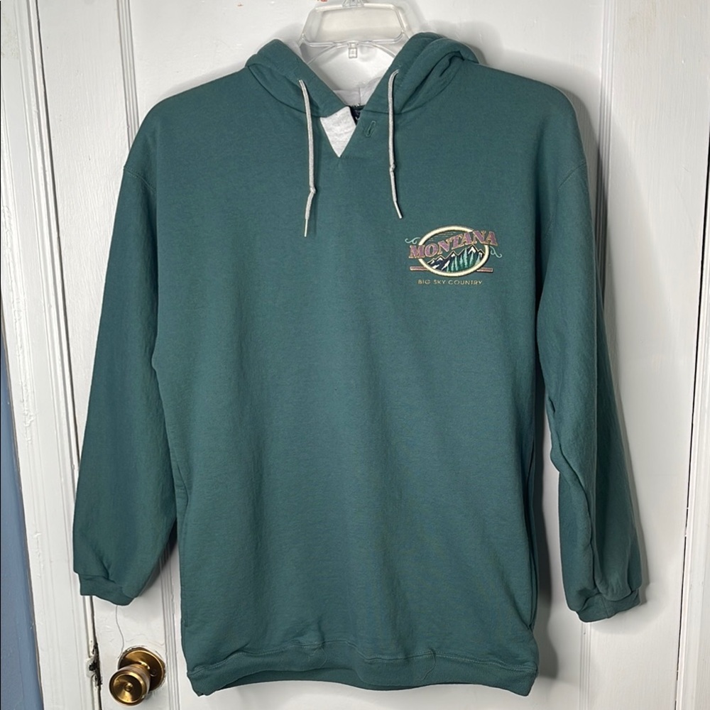 Montana L Hooded Sweatshirt Green Hoodie USA Big Sky Country Side Pockets Travel